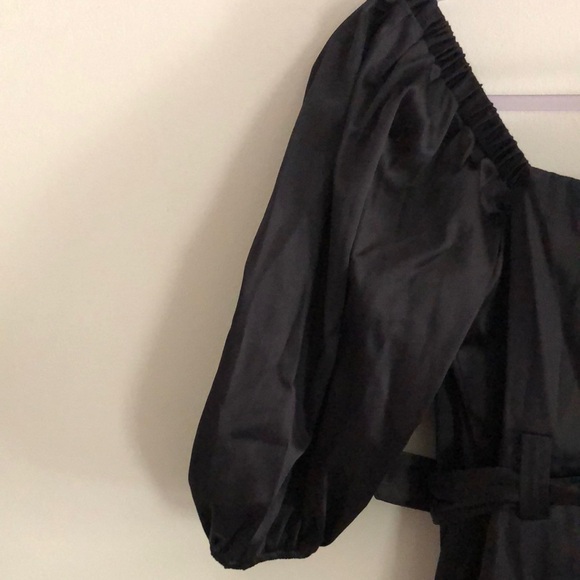 Premier Amour Chic Black Dress - Picture 4 of 11